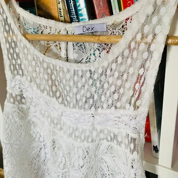 Woman Top - Picture 1 of 4